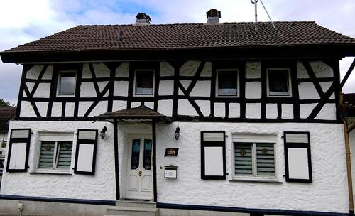 Foto - Einfamilienhaus Fachwerkhaus - 277.000,00&nbsp;EUR Kaufpreis, ca.&nbsp; 150,00&nbsp;m&sup2;