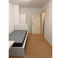 freies WG Zimmer in 3er WG St. Sebald Nürnberg 13 m² mit Balkon