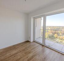 Ideal für Senioren: Erstbezug, Balkon, Einbauküche, Aufzug und mehr! - Cottbus Sachsendorf