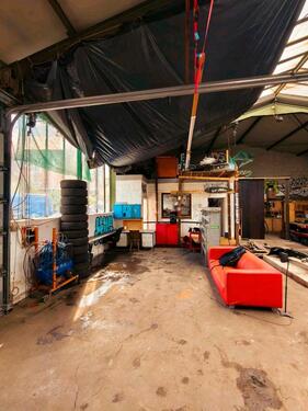 Foto - 'bewachte' Schrauberhalle Lagerhalle Garage