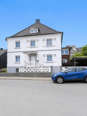 Foto - 11 Zimmer Mehrfamilienhaus, Wohnhaus zum Kaufen in Eschenburg