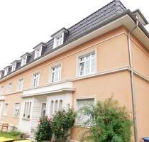 Frisch renovierte 2-Zi.-Whg. mit hübschen Dielen und kleiner Loggia im Zooviertel - Wuppertal Arrenberg Frisch renovierte 2-Zi.-Whg. mit hübschen Dielen und kleiner Loggia im Zooviertel - Wuppertal Arrenberg