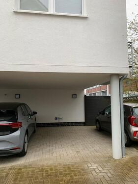 Foto - Überdachter Autostellplatz - 60,00&nbsp;EUR Miete,