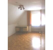 Sonnige 2-Zimmer-Wohnung in Kulmbach-Blaich (Anfrage nur telef.!)