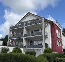 Modernes Wohnen mit Aufzug, Süd-Balkon und Tiefgarage - Göppingen