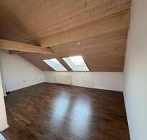 2,5-Zimmer Dachwohnung in Bellenberg - Illertissen