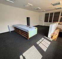 Büro, Atelier, Lager - 750,00&nbsp;EUR Kaltmiete, ca.&nbsp; 112,00&nbsp;m&sup2; in Osnabrück (PLZ: 49086) Gretesch