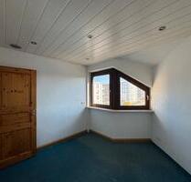 Einzelbüro in einem Ärztehaus an der U-Bahn-Station Hasenbergl - München Feldmoching-Hasenbergl