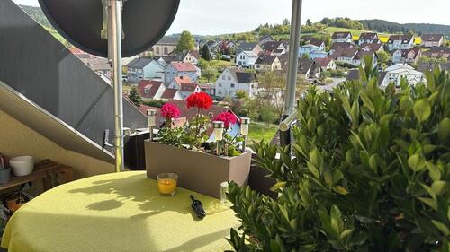 Foto - Wohnung mit Ausblick - 750,00&nbsp;EUR Kaltmiete, ca.&nbsp; 60,00&nbsp;m&sup2;