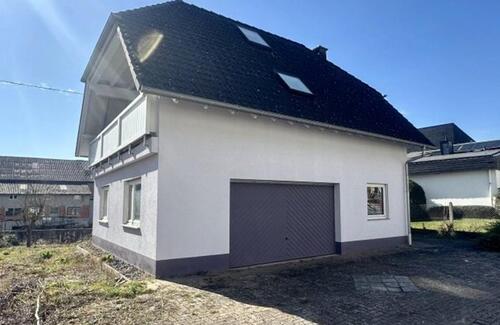 Foto - Haus mit Garage und Wintergarten in Obertiefenbach zu verkaufen