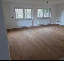 Mietwohnung Drei Zimmer, Küche, Bad - Waldmohr