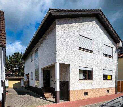 Foto - Freistehendes EFH - 430.000,00&nbsp;EUR Kaufpreis, ca.&nbsp; 190,00&nbsp;m&sup2;