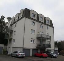 Wunderschoene Maisonnette – Wohnung mit 2 Terrassen und 2 Garage - Saarbrücken