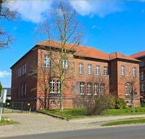 BUSCH-IMMOBILIEN ~ Hochwertig sanierte Etagenwohnung - Nordstadt! - Güstrow