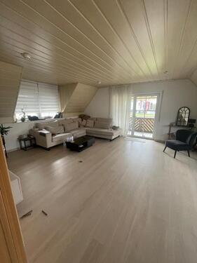 Foto - GROSSE 4+1 Zimmer Wohnung (96m2) mit Balkon in Elsenfeld