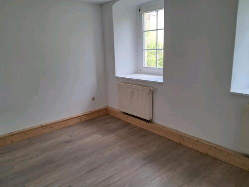 Foto - Erdgeschoßwohnung in Großschirma zur Miete
