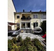 PROVISIONSFREI ! Alles wie NEU ! 3 Famhs - Krefeld Benrad
