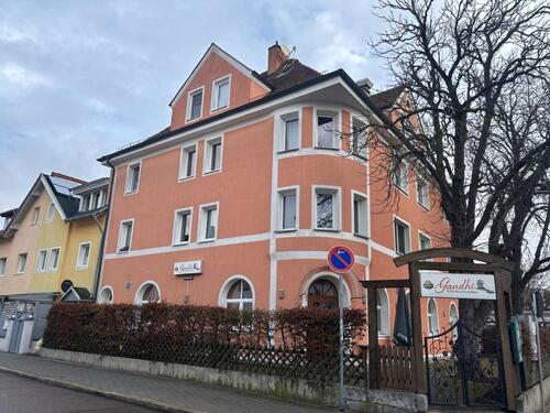 Foto - Mehrfamilienhaus mit 6 Wohnungen und Restaurant + Einfamilienhaus