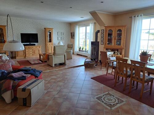 Foto - 3 Wg. 550 m² Wfl, zzgl. 400 m² Gewerbefl. im Haus, schöner Garten