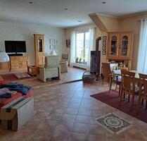 3 Wg. 550 m² Wfl, zzgl. 400 m² Gewerbefl. im Haus, schöner Garten - Barth