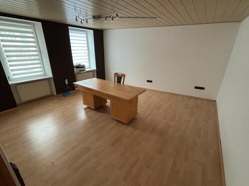 Foto - Bauernhaus, Landhaus in Wallerfangen zum Kaufen