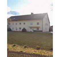 Dachgeschosswohnung mit 3 Zimmern - Sauerlach