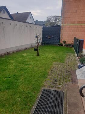 Foto - 6 Zimmer Einfamilienhaus zur Miete in Karlsdorf-Neuthard