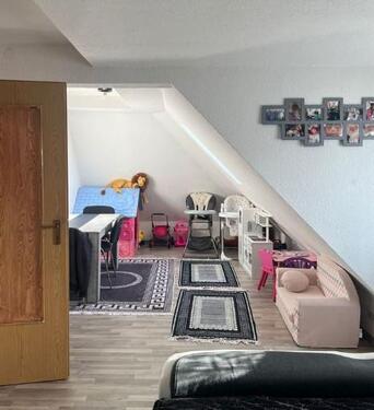 Foto - Zentrumsnahe 2,5-Zimmer-Wohnung inkl. Dachgeschosszimmer