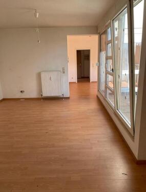 Foto - 3-ZKB mit Balkon in zentraler Lage von Wellesweiler zu vermieten