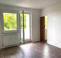 Wohnung mit Schlafnische und Balkon - Wilkau-Haßlau