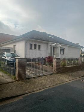 Foto - Bungalow. Einfamilienhaus - 235.000,00 EUR Kaufpreis,