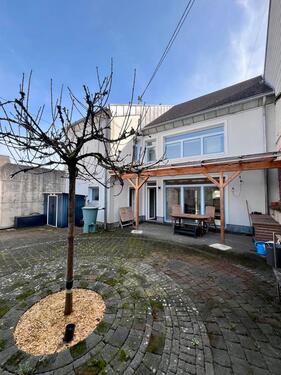 Foto - Bauernhaus, Landhaus in Schwalbach zum Kaufen