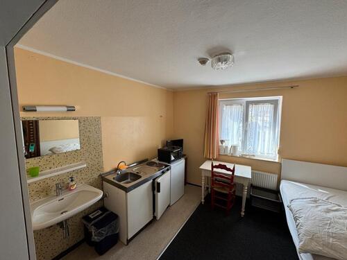 Foto - Gemütliches 1-Zimmer-Apartment mit Kitchenette &Charme- möbiliert