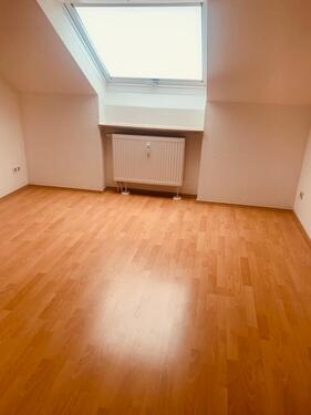 Foto - Dachgeschoßwohnung in Saarbrücken zur Miete