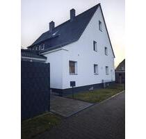 Großzügige 11-Zimmer-Wohnung (ca. 205m2) in Hassel - Gelsenkirchen Gelsenkirchen-Nord