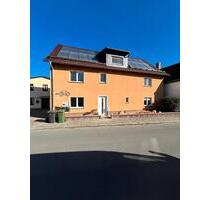 Ab sofort renovierte 4 Zimmer Wohnung - Radebeul