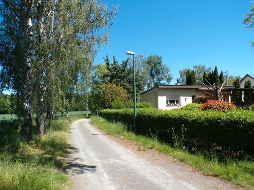 Foto - 850 m² Eckgrundstück am Landschaftsschutzgebiet mit Bungalow