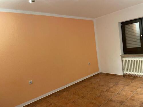 Foto - 2,5-Zimmerwohnung mit 75 Quadratmeter im Untergeschoss