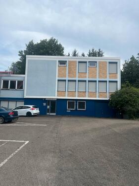 Foto - Komplettes Haus mit 11 Zimmer in Mögglingen zu vermieten