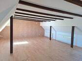 Foto - 2 Zimmer Dachgeschoßwohnung zur Miete in Reichenbach im Vogtland