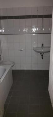 Foto - Schöne 2 Zimmer-Wohnung mit offener Küche und Balkon