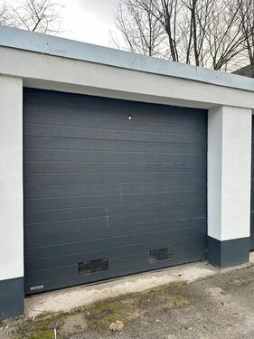 Foto - Garage zu vermieten - 110,00 EUR Miete,