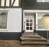 Vielseitig nutzbare Gewerbeeinheit in Lennestadt-Elspe