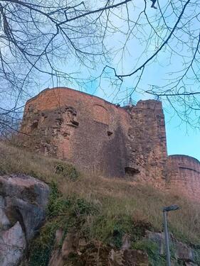 Foto - halbes Haus - 80.000,00&nbsp;EUR Kaufpreis, ca.&nbsp; 150,00&nbsp;m&sup2;