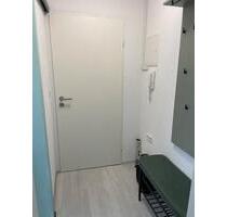 Stuttgart-Ost: 25m2 teilmöblierte Einzimmerwohnung