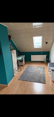 Foto - 2.5 Zimmer Dachgeschoßwohnung zur Miete in Leiferde