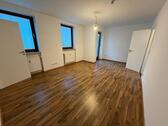 Foto - Mietwohnung ab Juni 2026 - 595,00&nbsp;EUR Kaltmiete, ca.&nbsp; 75,00&nbsp;m&sup2;