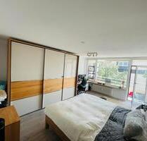 Renovierte 1-Zi.-Wohnung mit Süd-Loggia in WürzburgGerbrunn