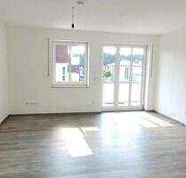 3 Zimmer-Wohnung in Steinberg am See, Seenähe, neu renoviert