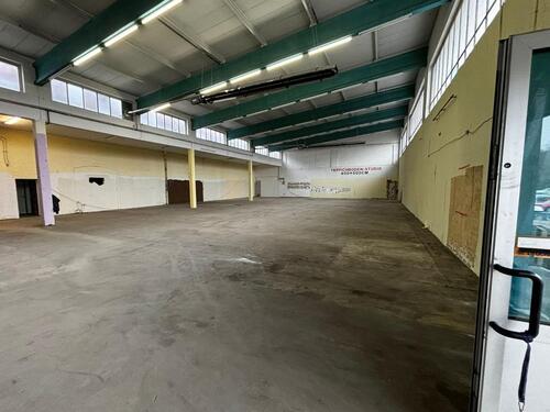 Foto - Lagerhalle, Eventfläche, etc - 2.980,00&nbsp;EUR Kaltmiete, ca.&nbsp; 4,00&nbsp;m&sup2;